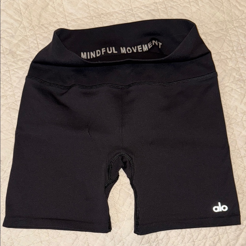 ALO Yoga Women's Black Shorts